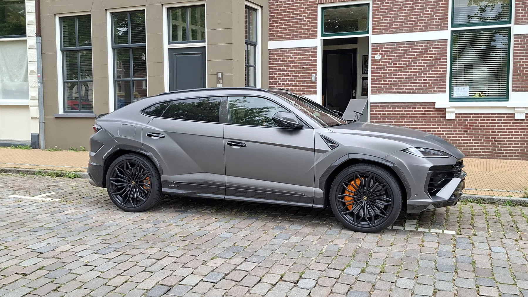Lamborghini Urus SE
