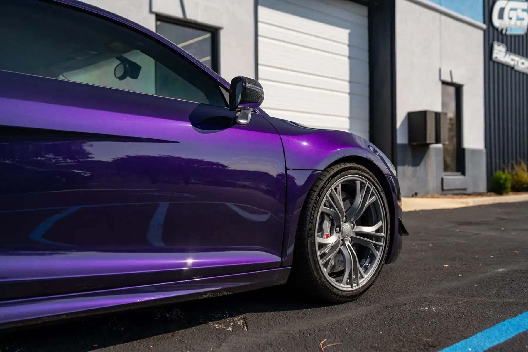 Audi R8 V10 Velvet Purple