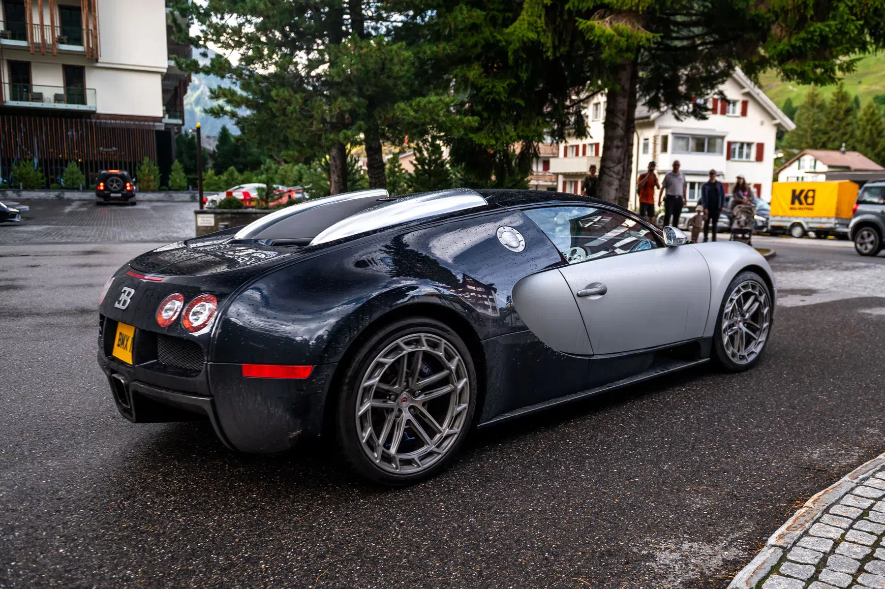 Bugatti Veyron Mat Armstrong