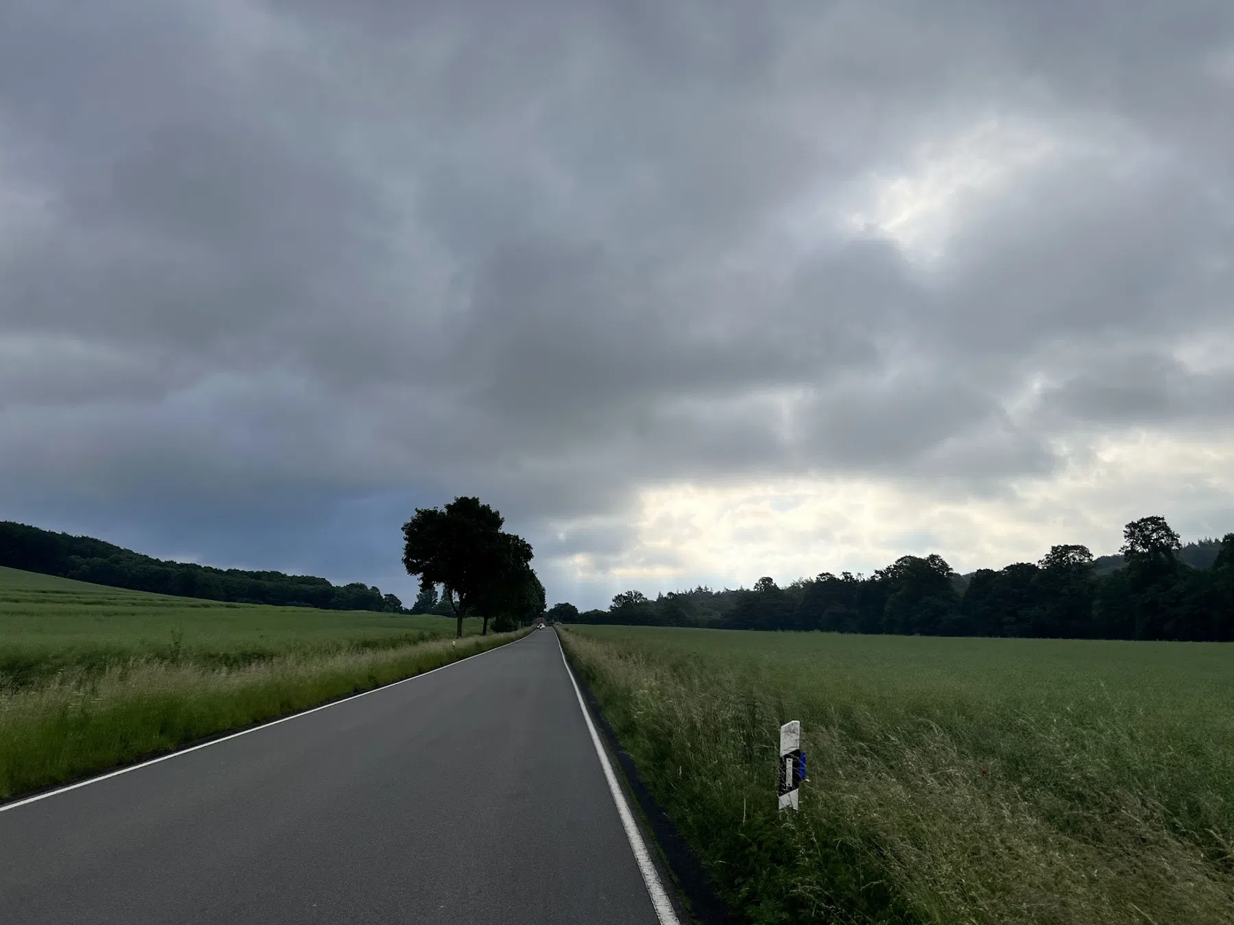Donkere wolken