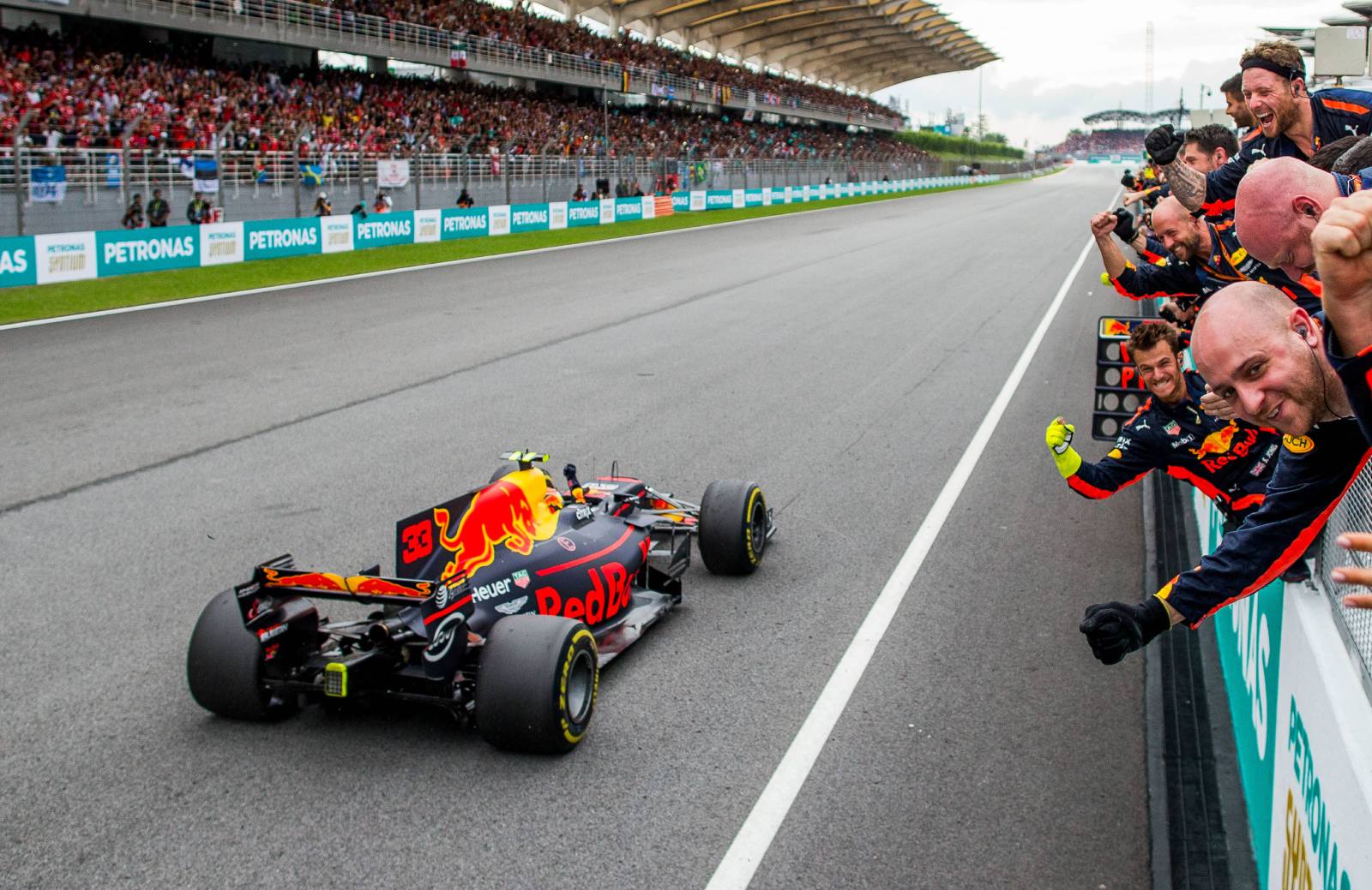 Verstappen finish Maleisie 2017