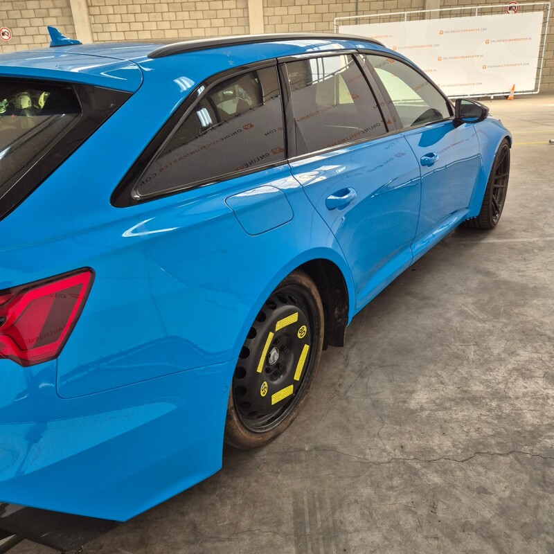 Audi RS6 Domeinen