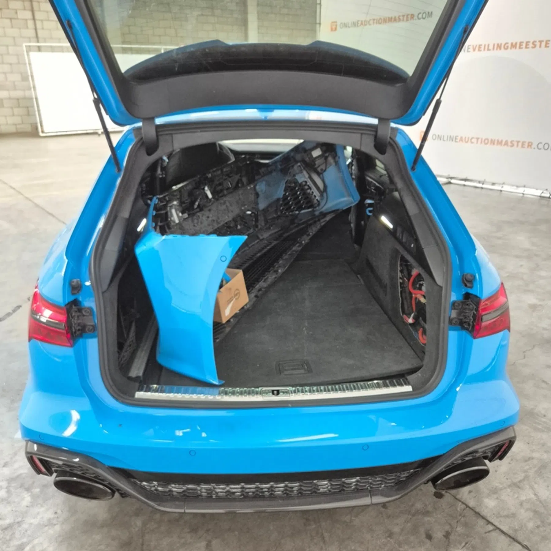 Audi RS6 Domeinen
