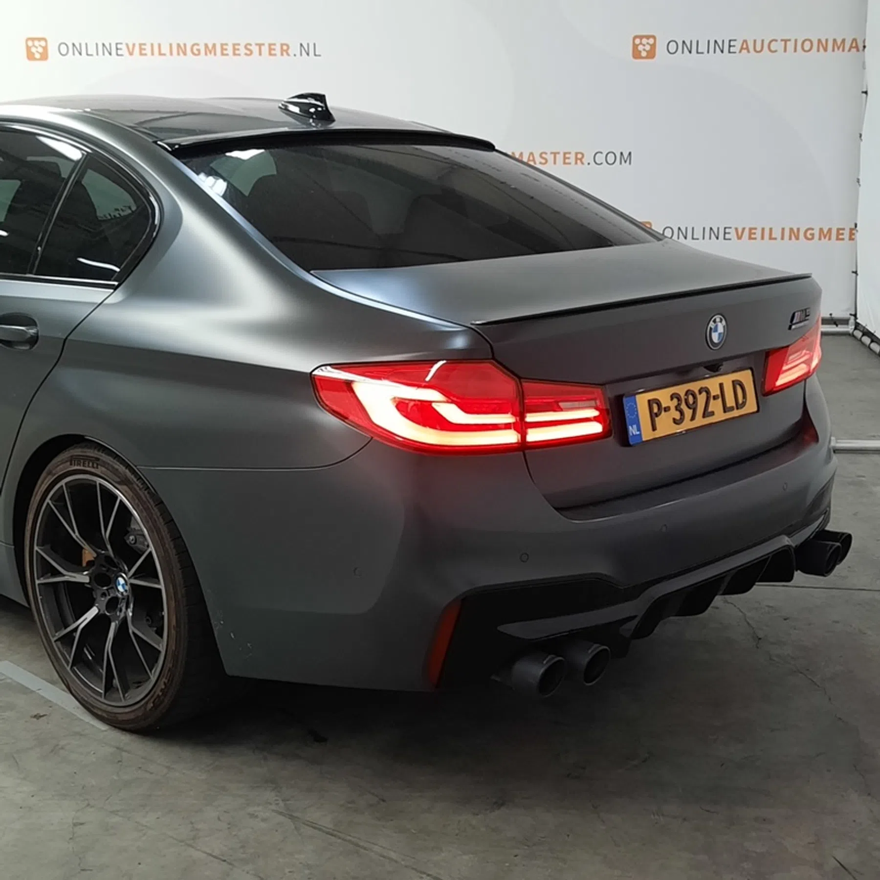 BMW M5 Domeinen