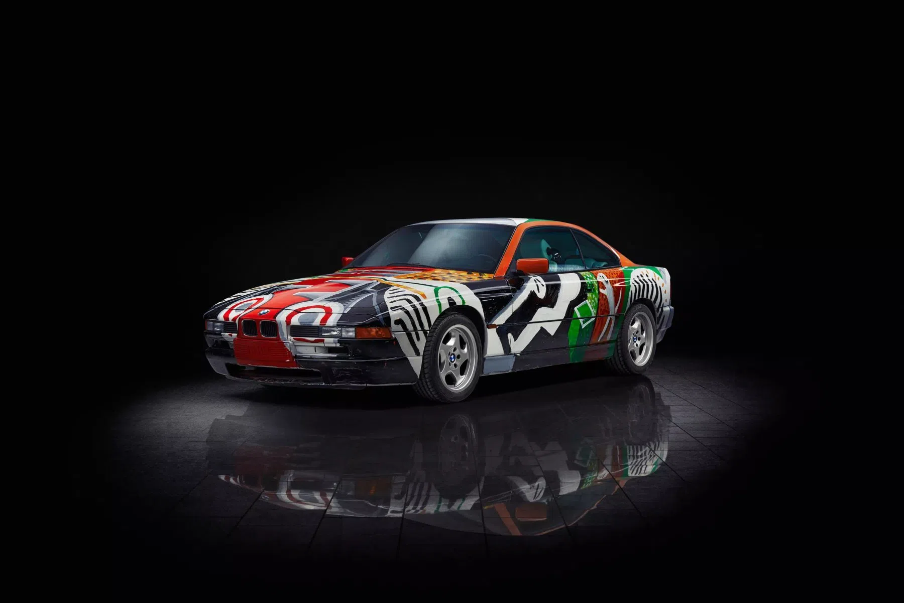 BMW 850 CSi Hockney