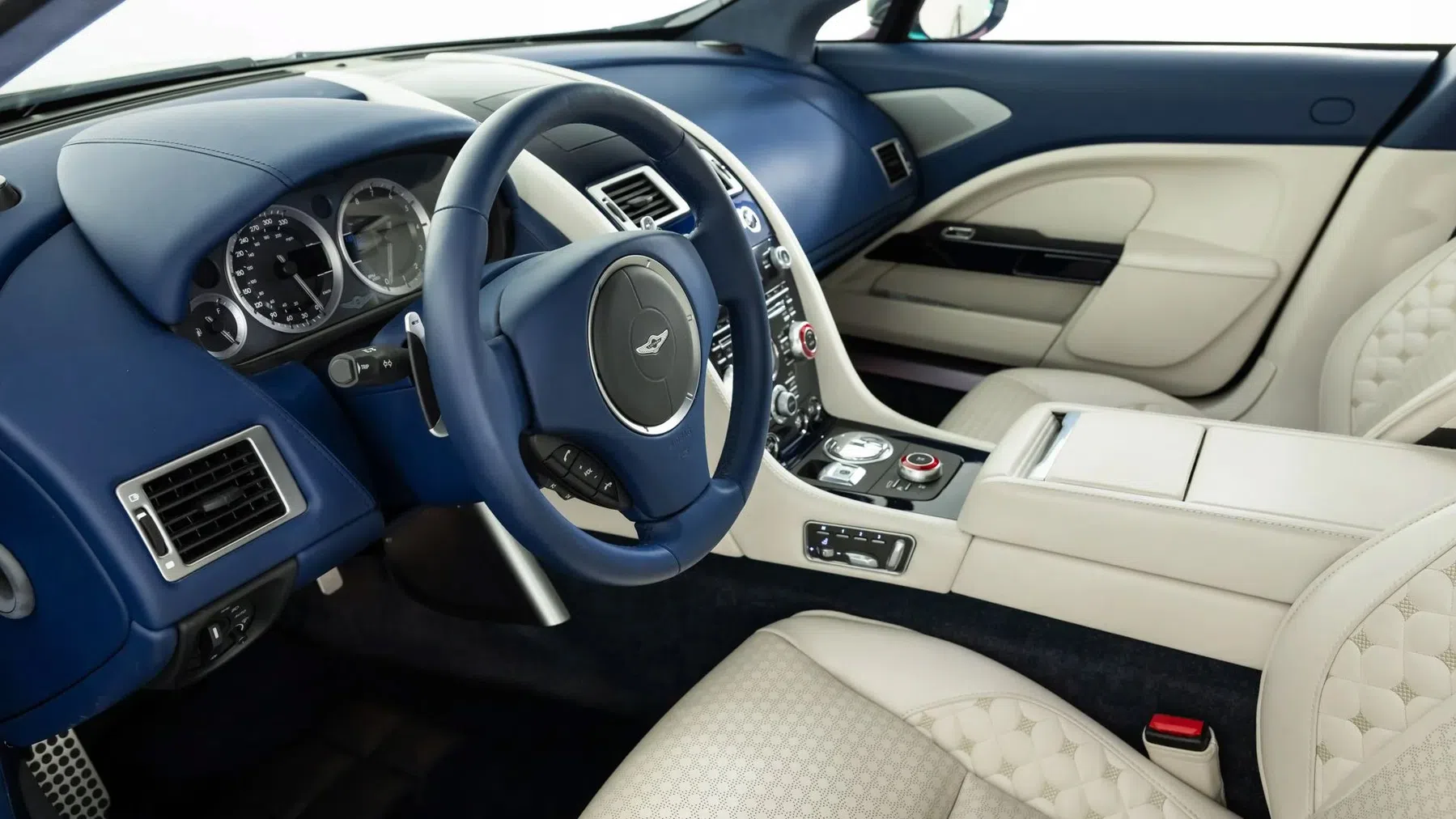 Aston Martin Lagonda Taraf
