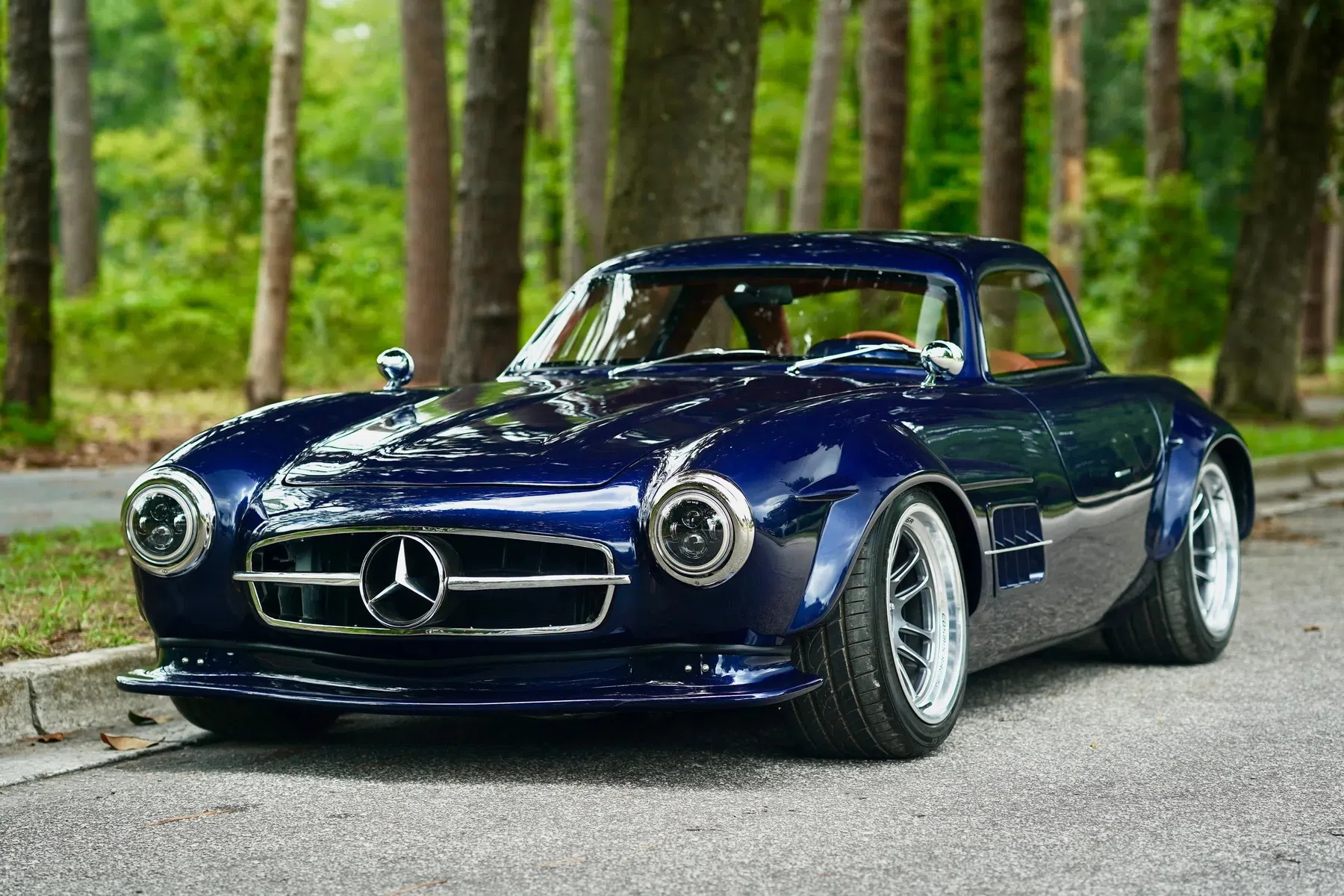 Signature Motorsports SL 300