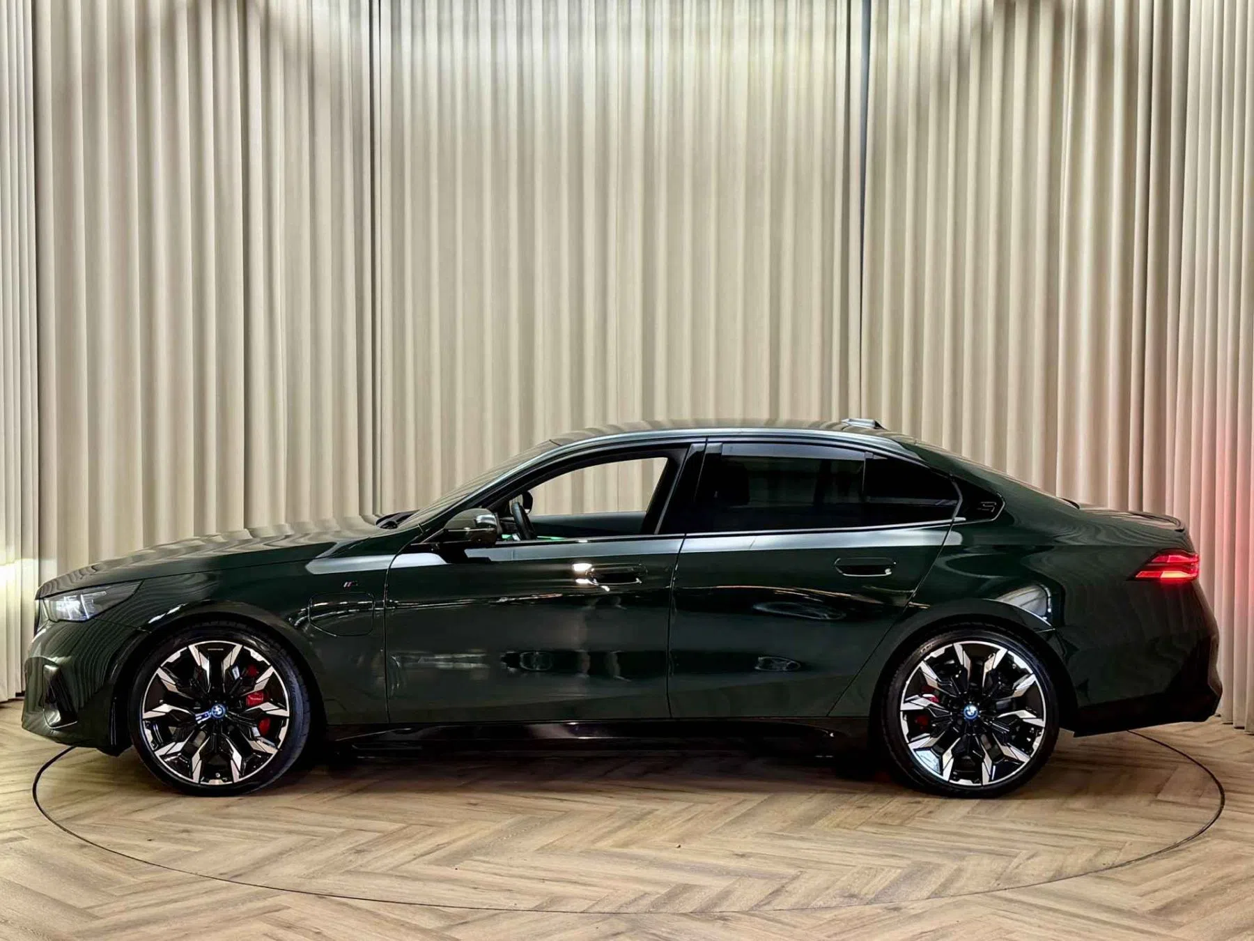 BMW 550e G60 Marktplaats