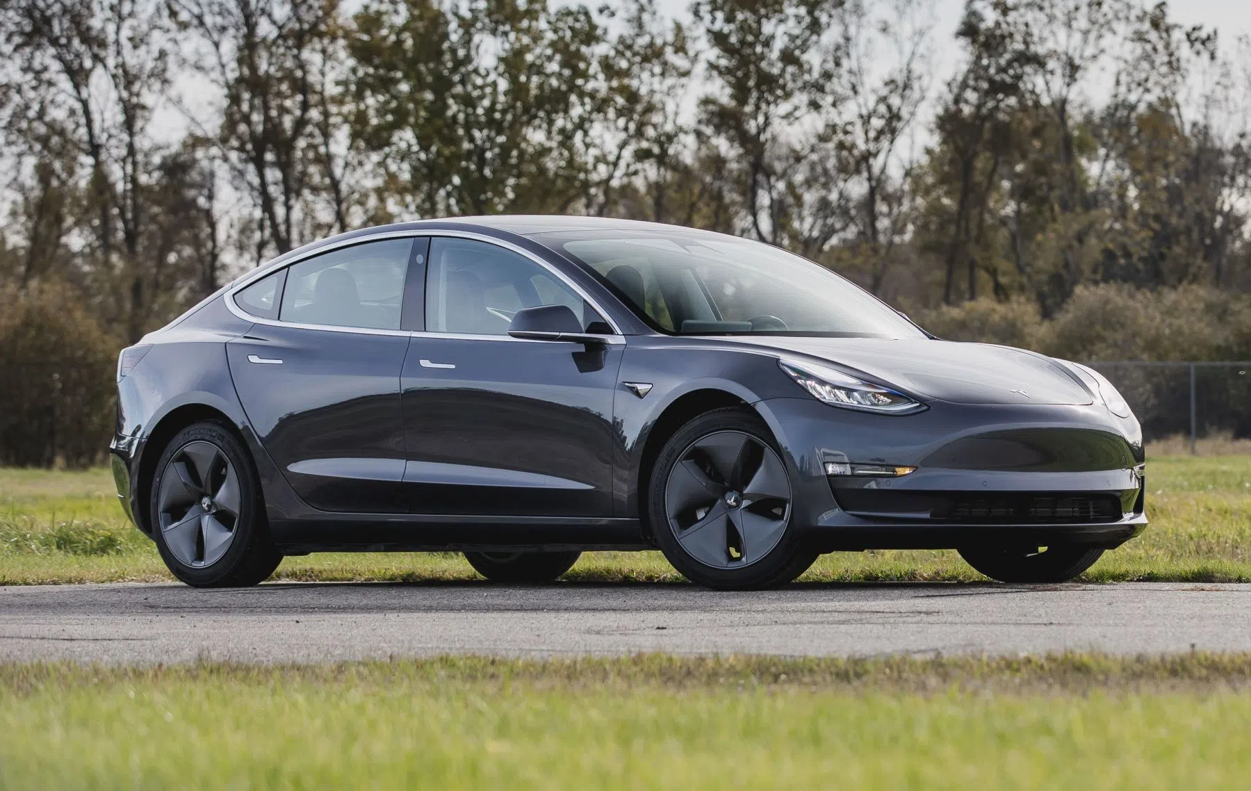 Tesla Model 3 Canada