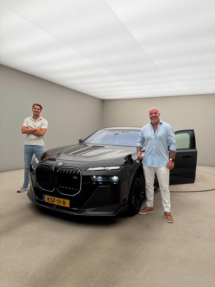 Andy van der Meijde BMW M760e