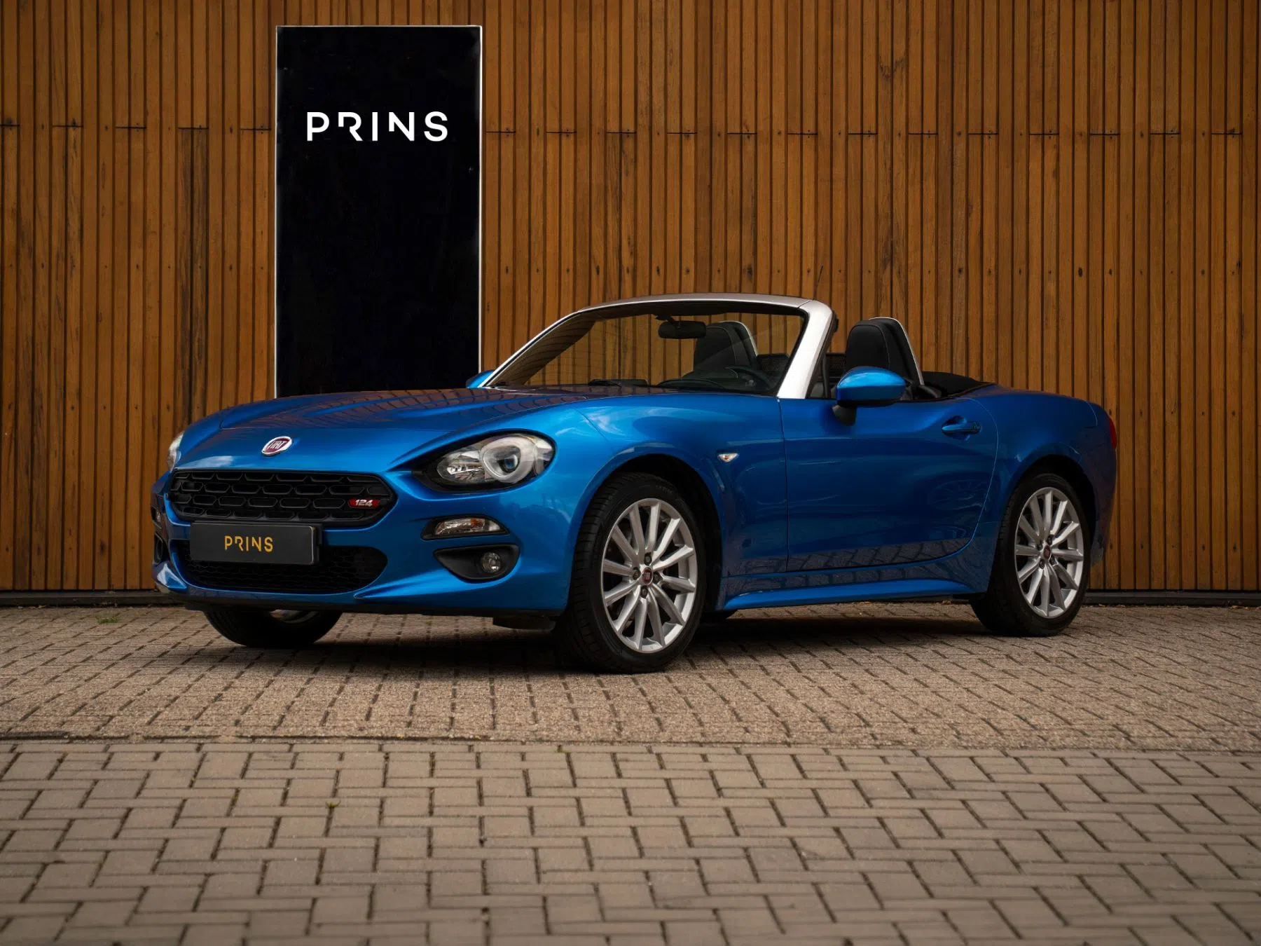 Fiat 124 Spider