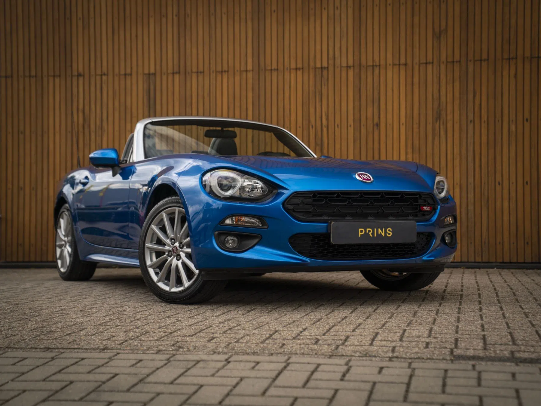 Fiat 124 Spider