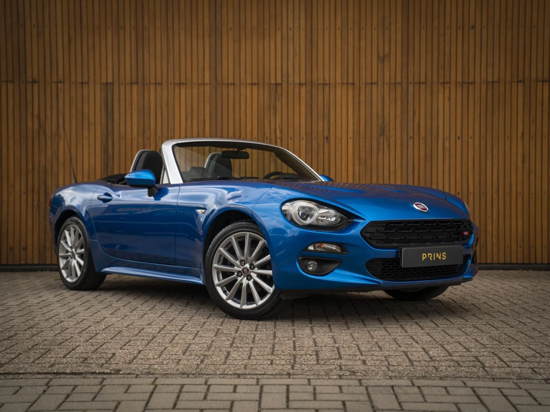 Fiat 124 Spider