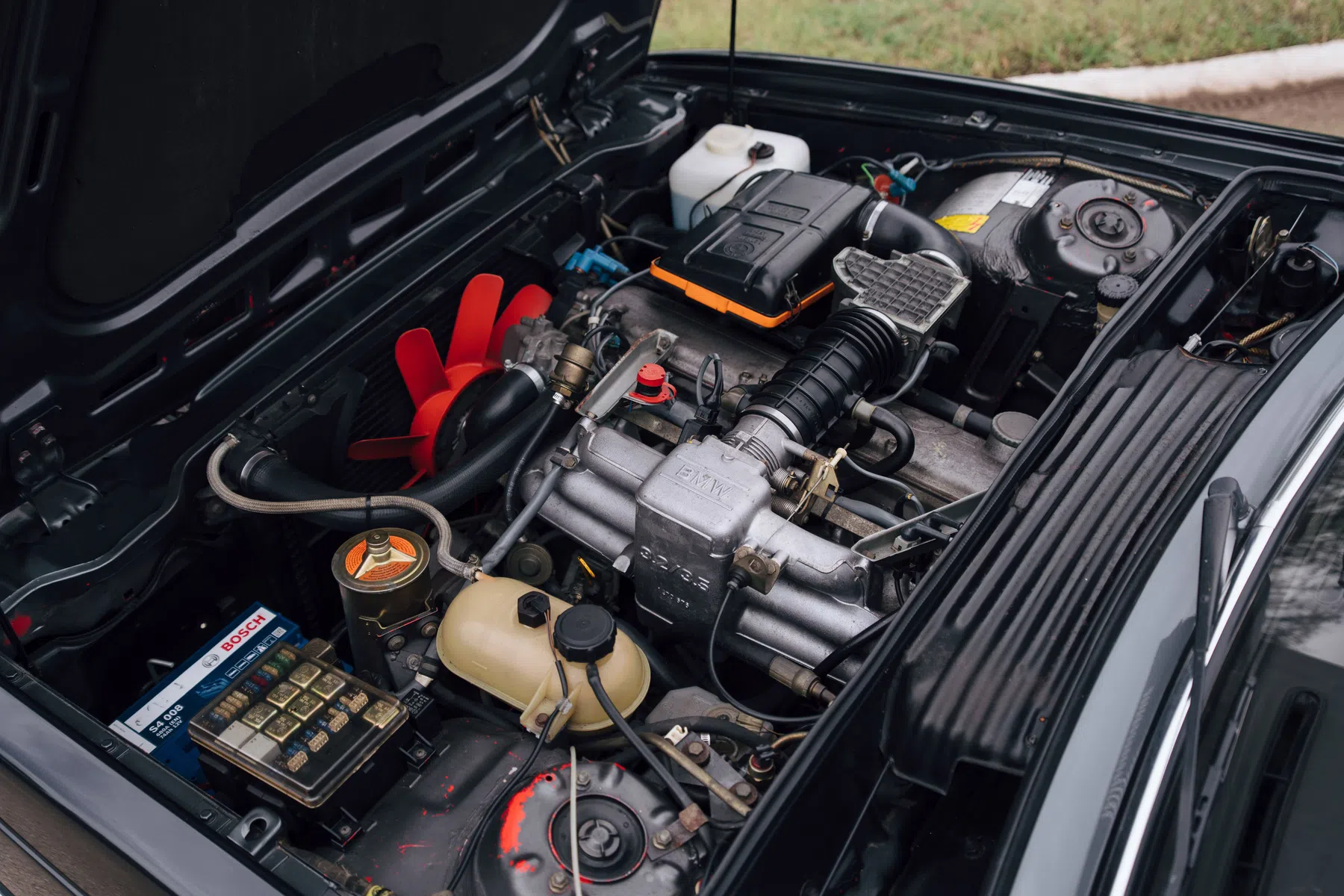 BMW 635 CSi The Observer Coupé