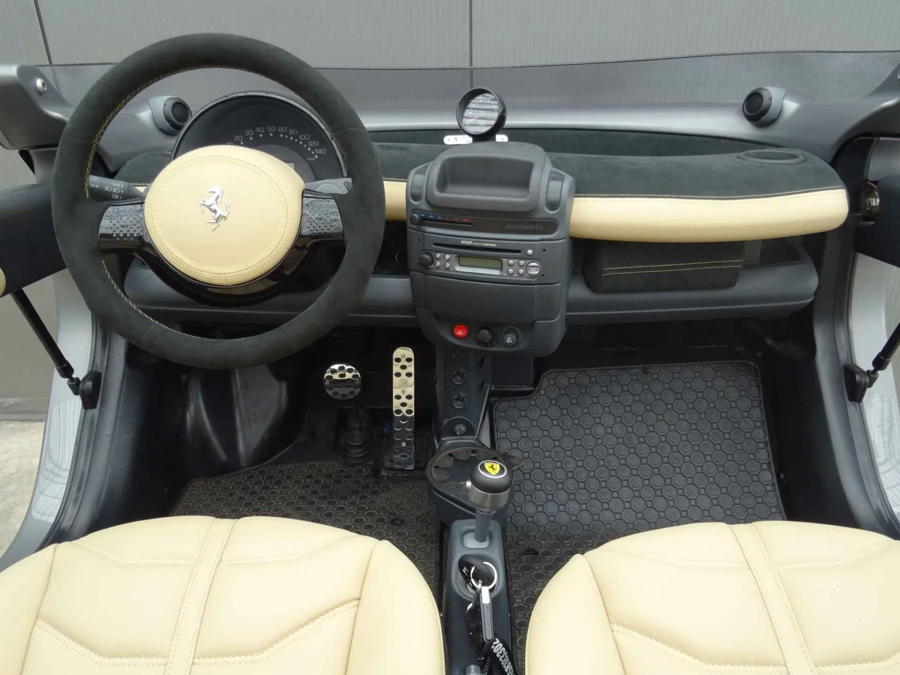 Smart Crossblade Ferrari