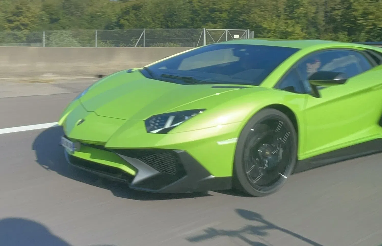 Lamborghini Aventador LP750-4 SV