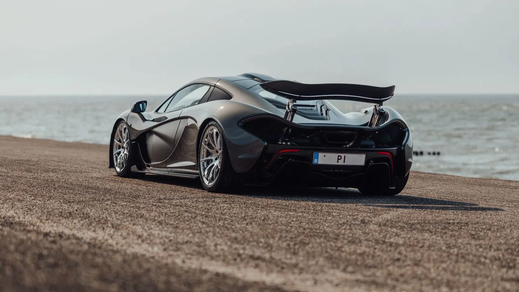 McLaren P1 België