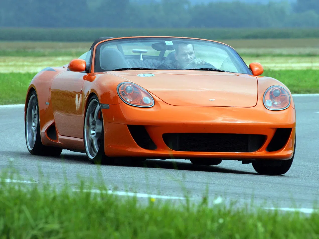 RUF R Spyder