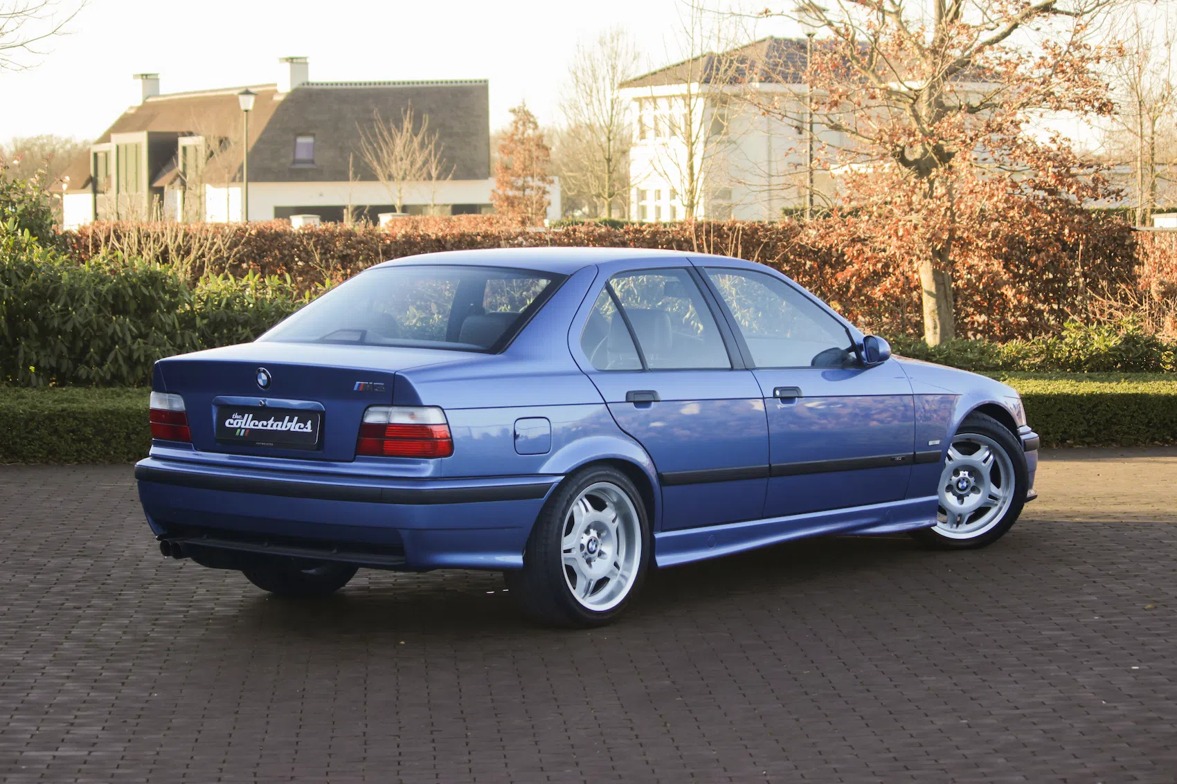 BMW E36 M3 Sedan blauw