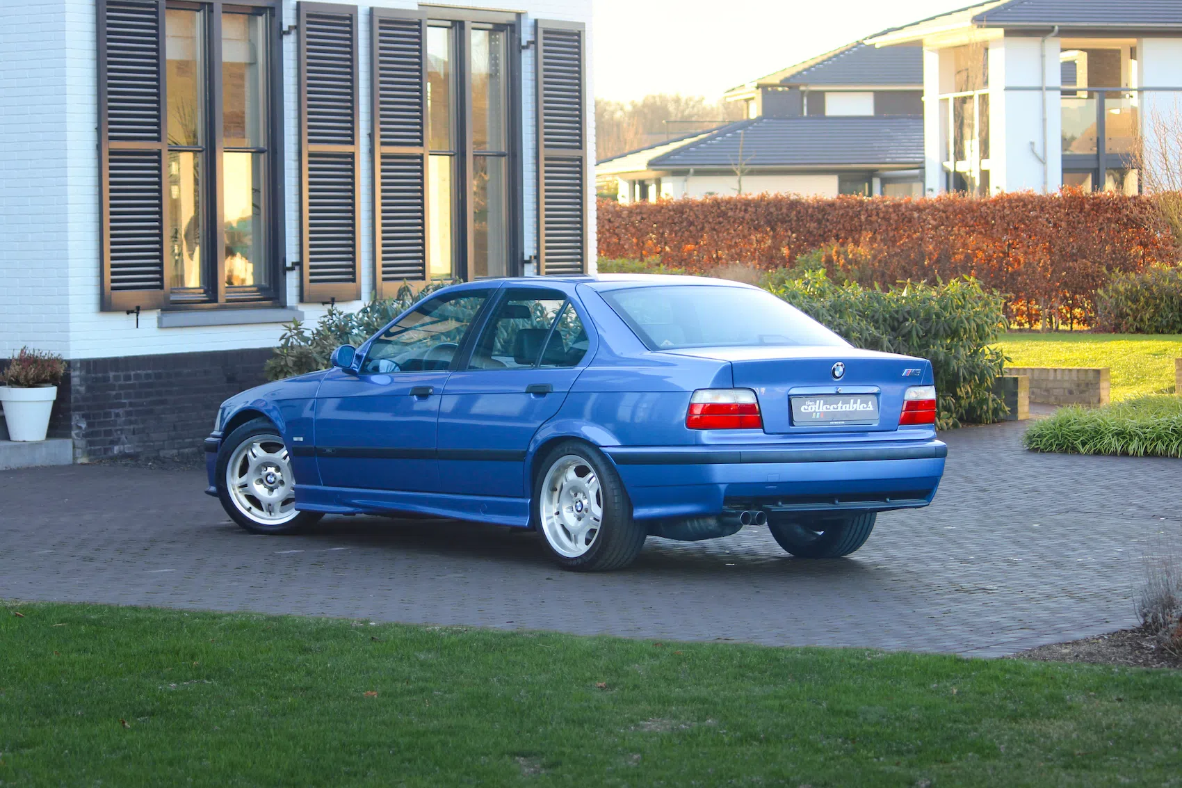 BMW E36 M3 Sedan blauw