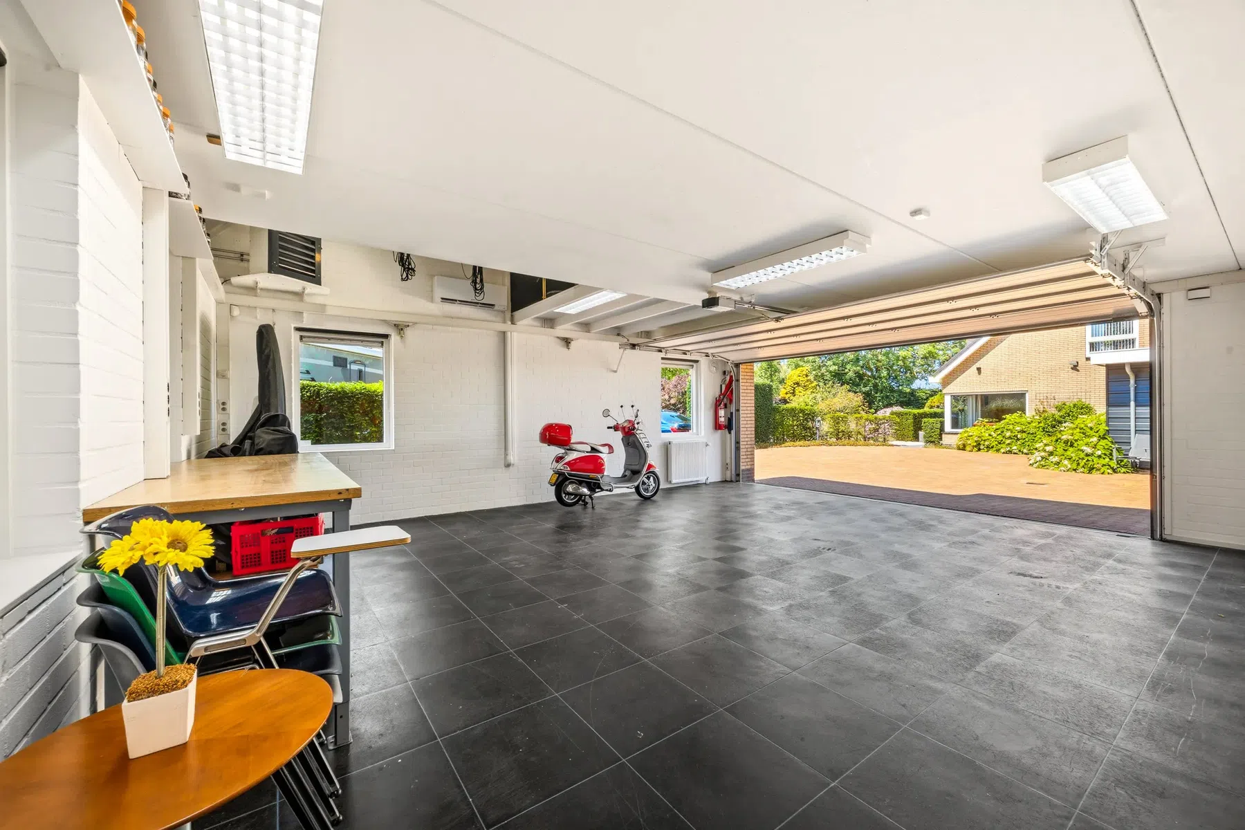 Funda BMW garage