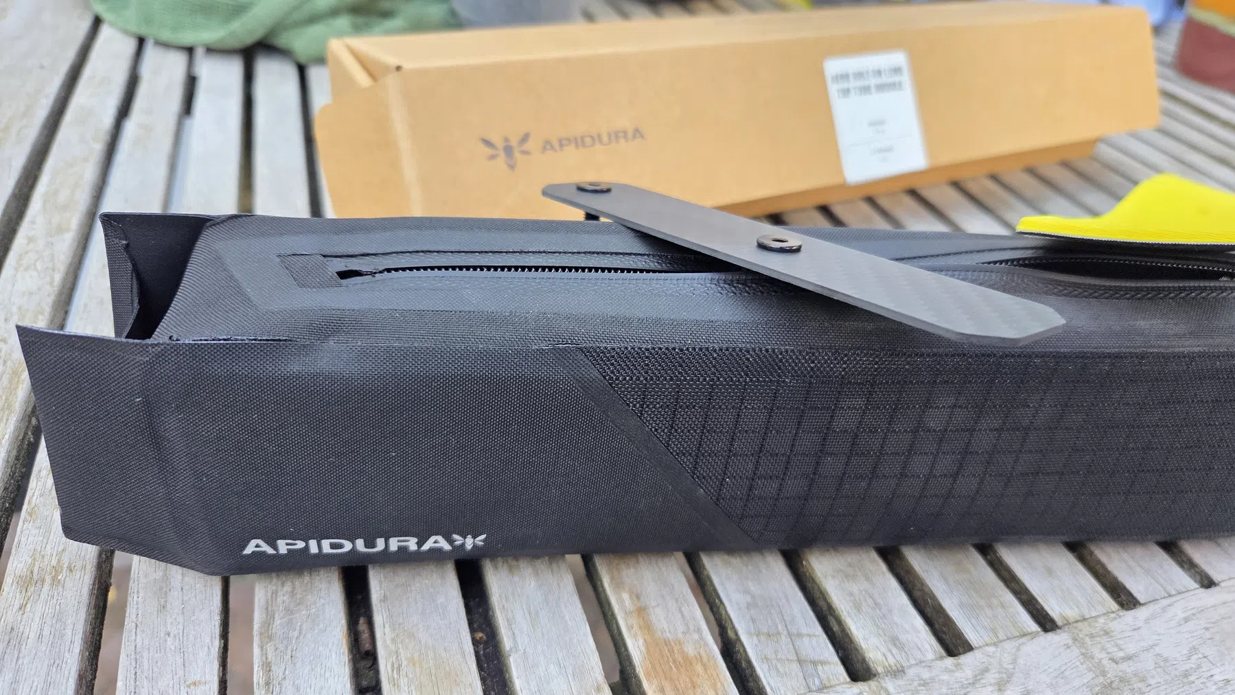 Review: Apidura Aero Bolt-On Long Top Tube pack