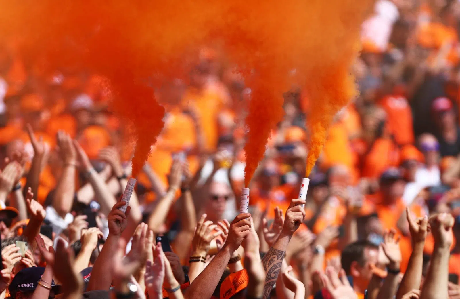 Oranje rook f1 zandvoort