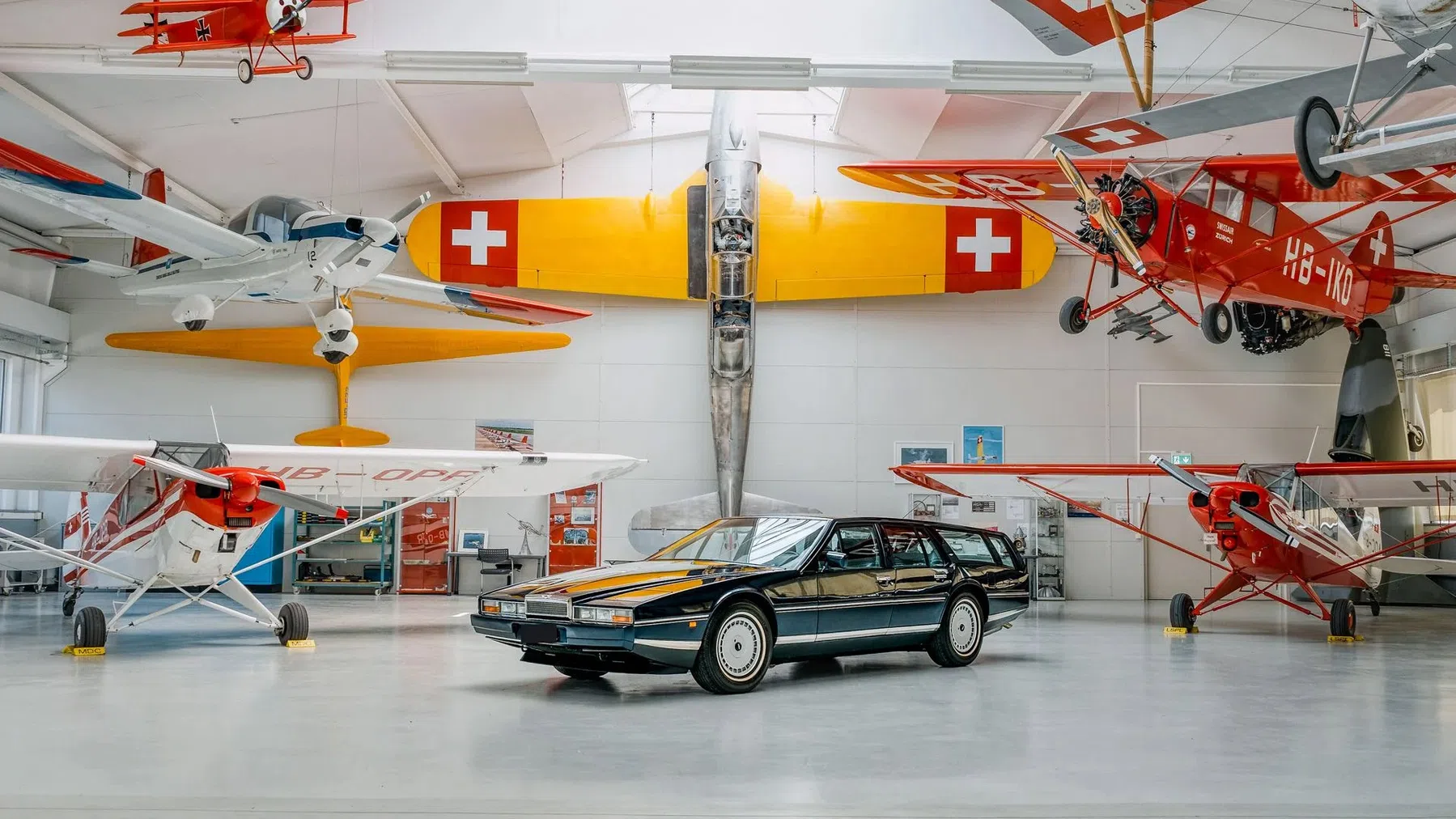 Aston Martin Lagonda Shooting Brake