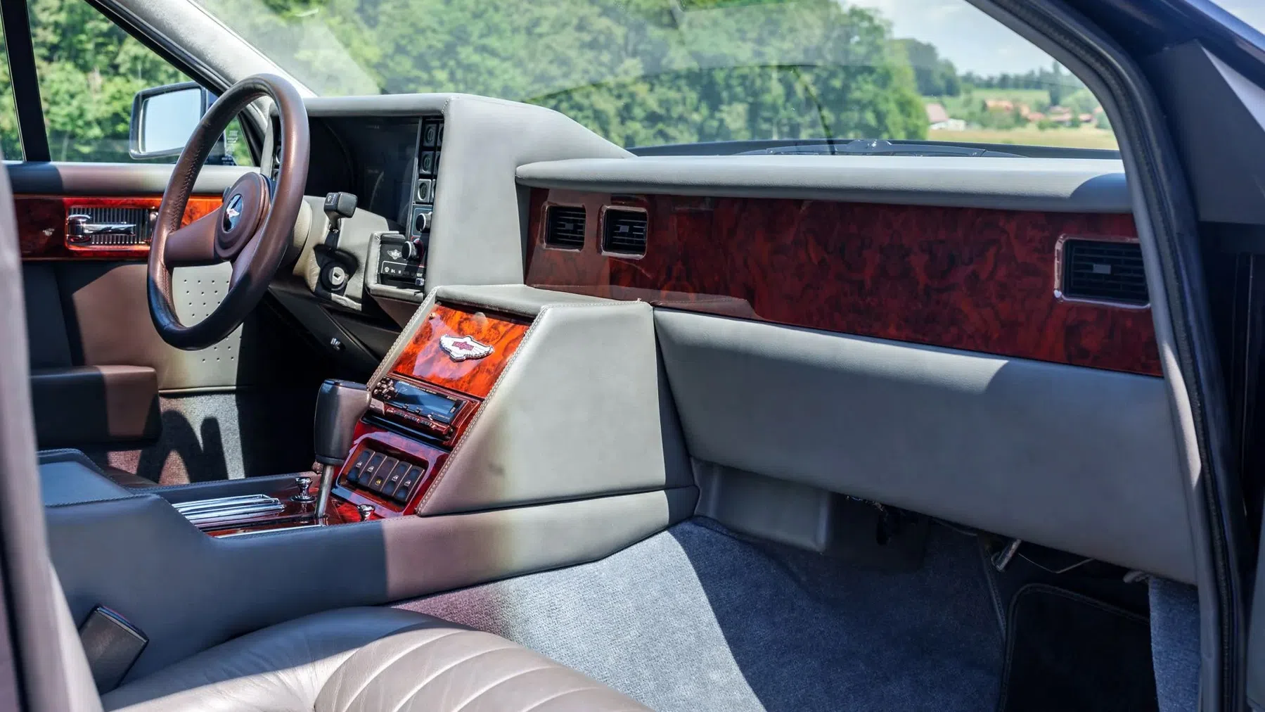 Aston Martin Lagonda Shooting Brake