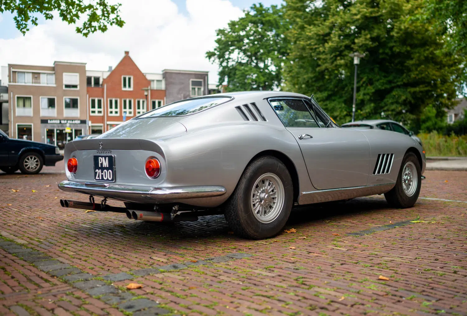 Ferrari 275 GTB gespot