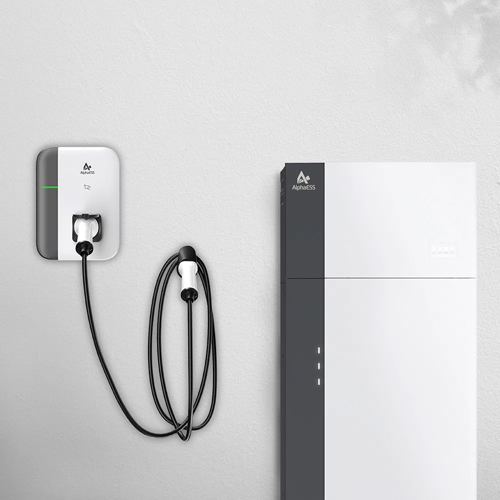 AlphaESS thuisbatterij en laadpaal