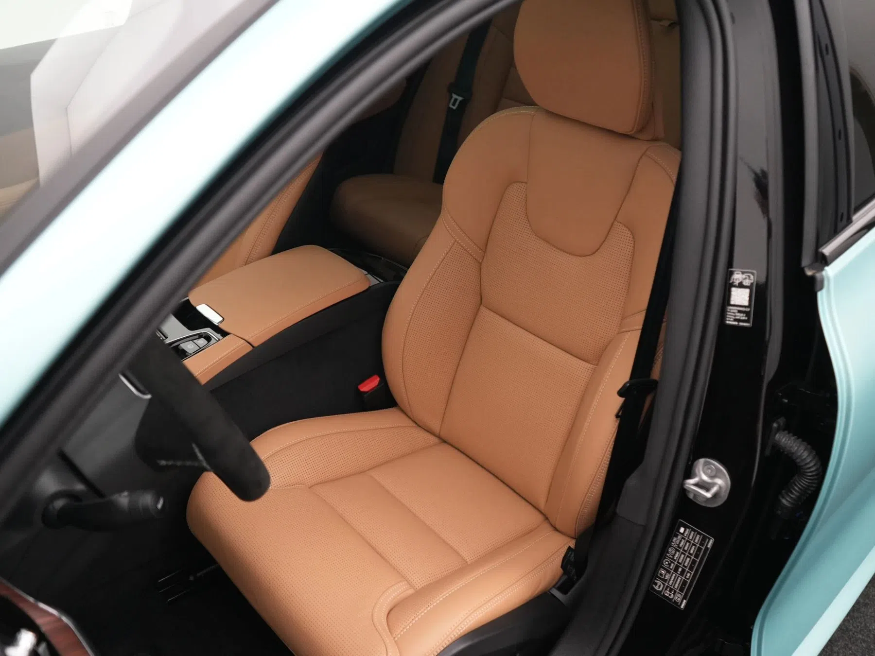 Volvo V60 Heico Sportiv Flash Green