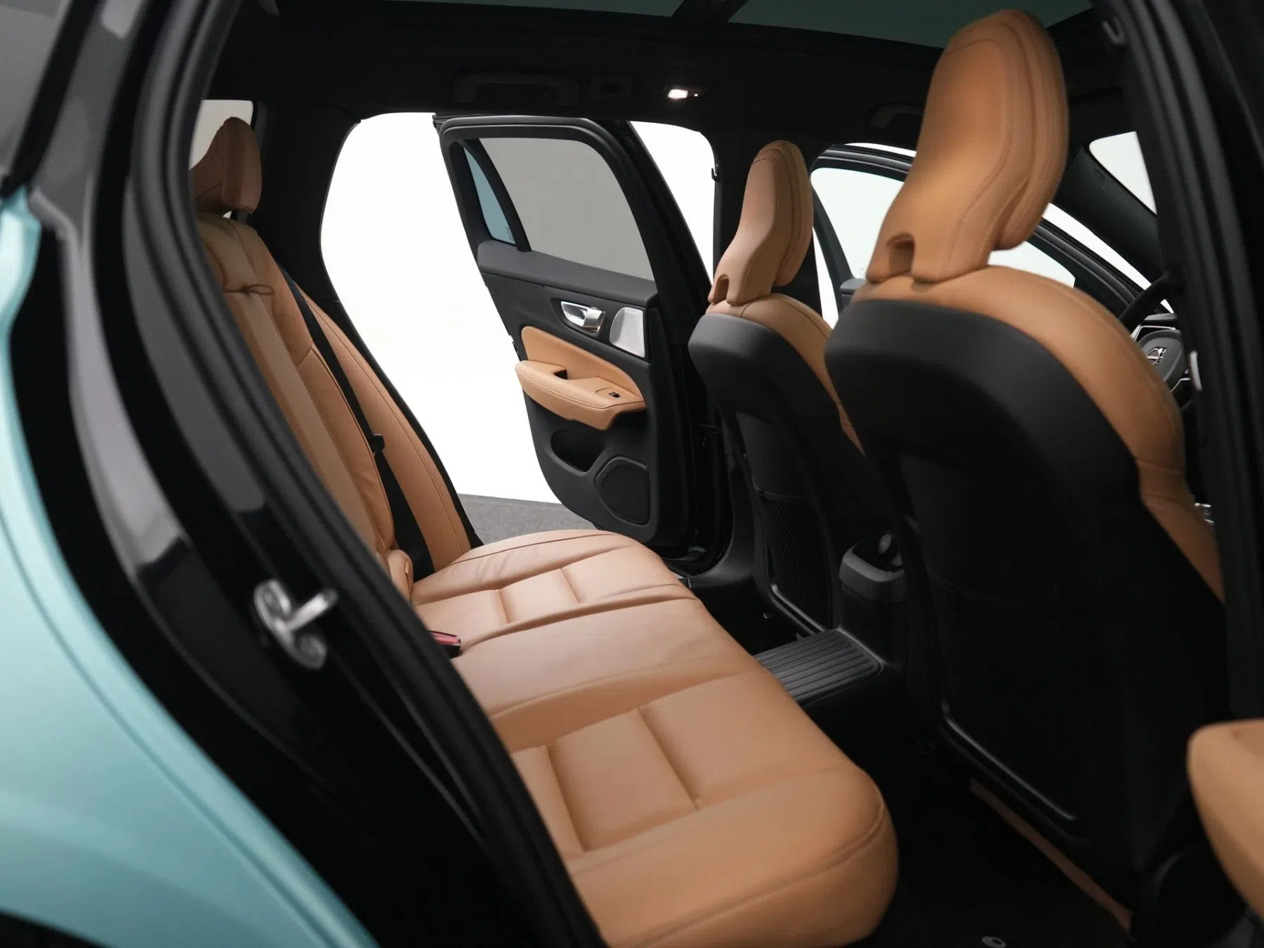 Volvo V60 Heico Sportiv Flash Green
