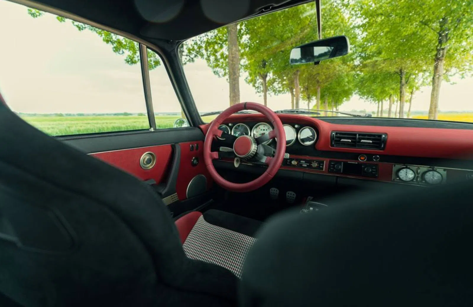 Techart GTClassic 911 restomod