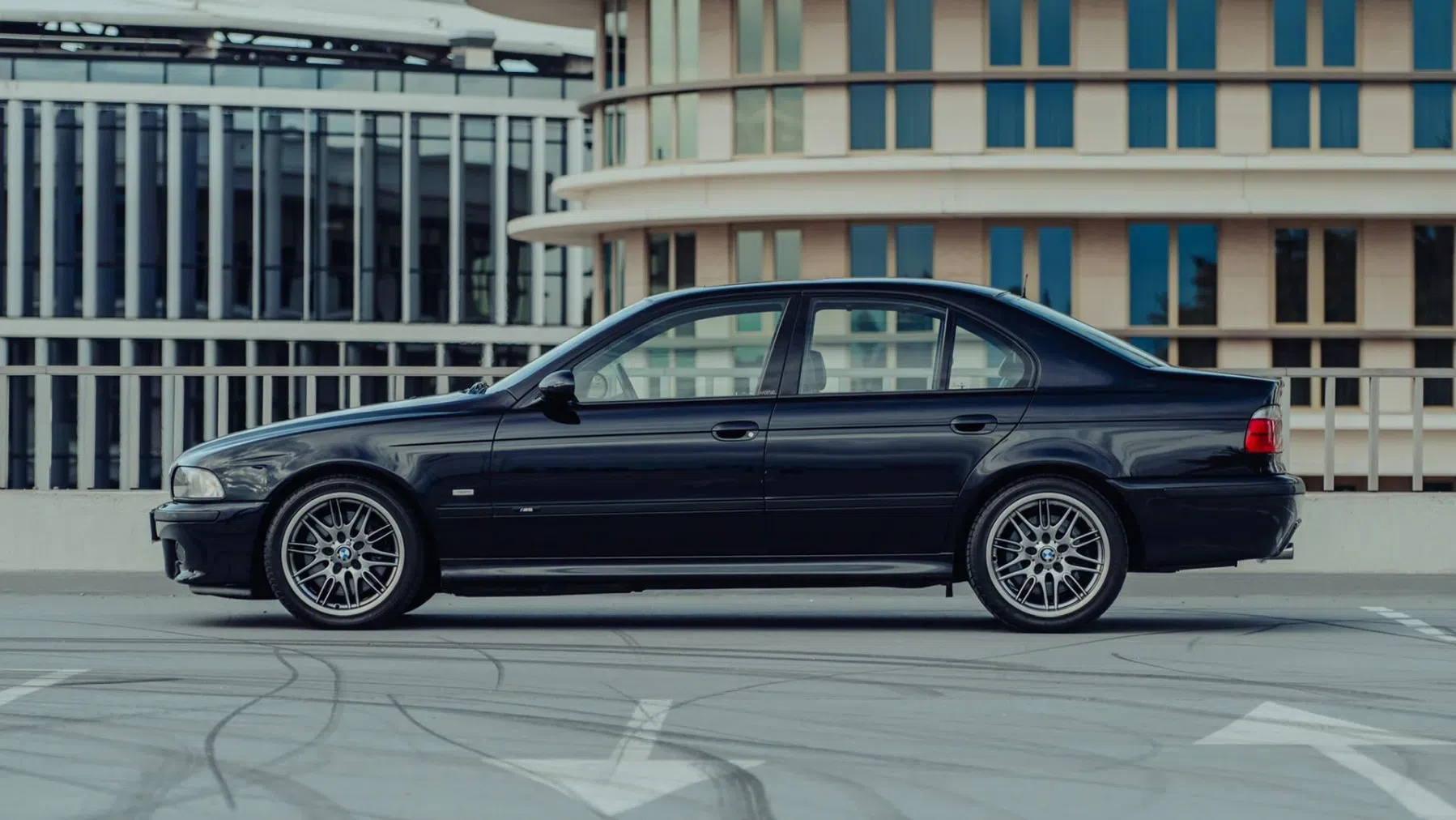 BMW M5 E39 W10