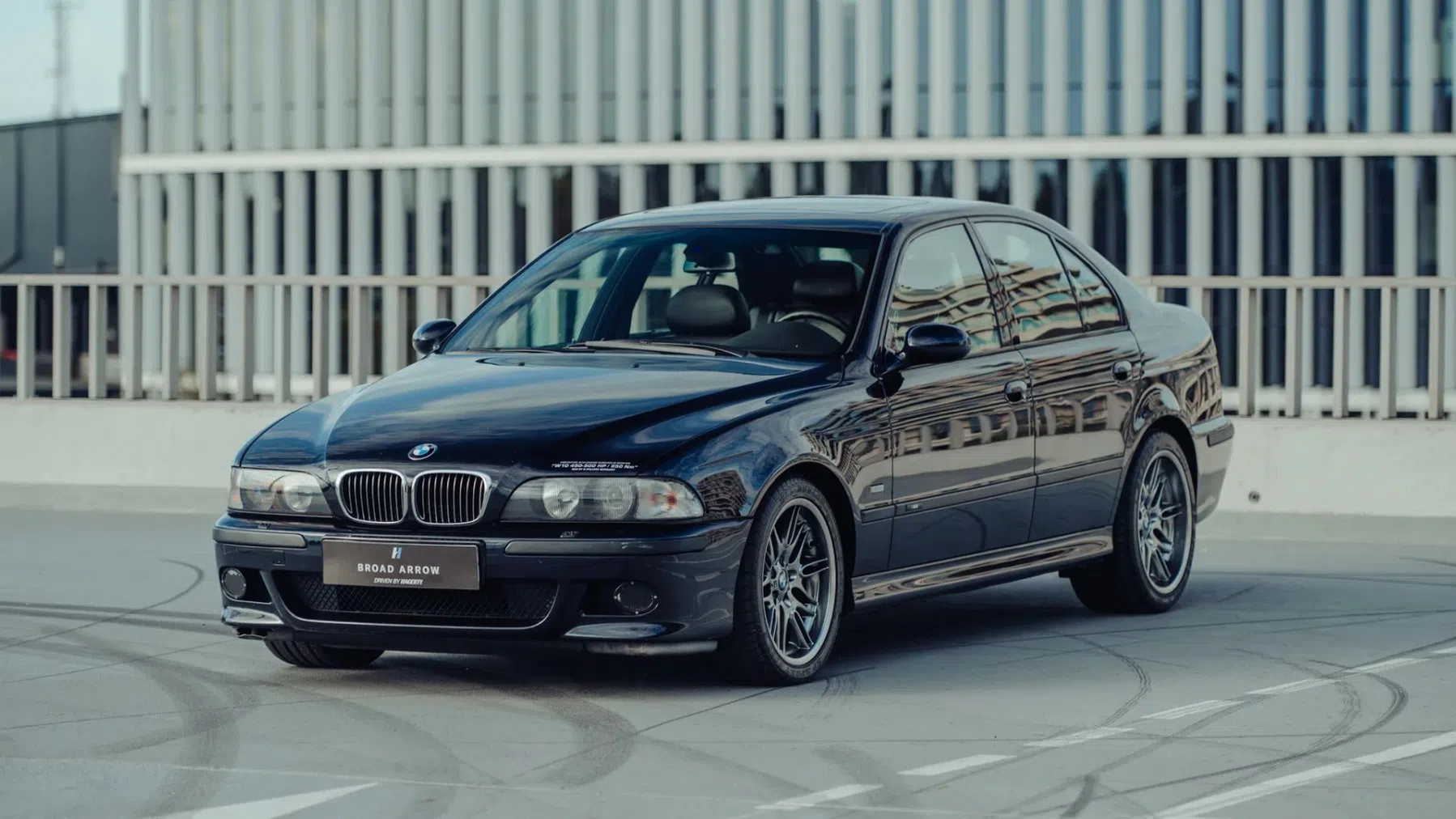 BMW M5 E39 W10