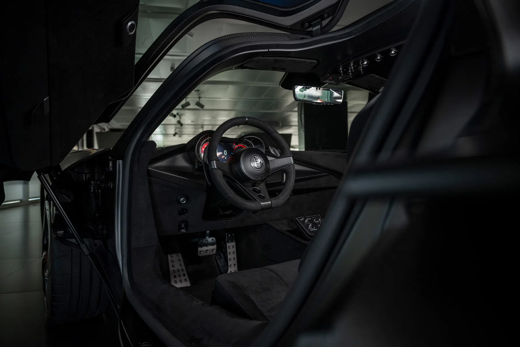 Alfa Romeo 33 Stradale Perla Nera