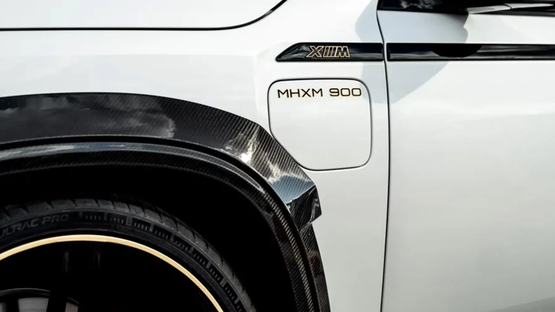 BMW xm manhart