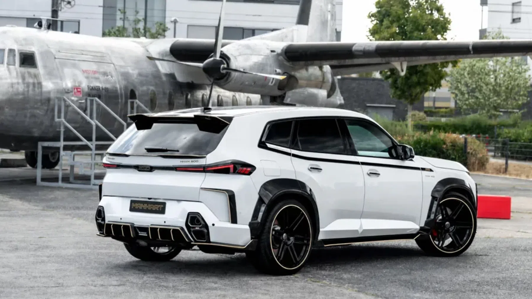 BMW xm manhart