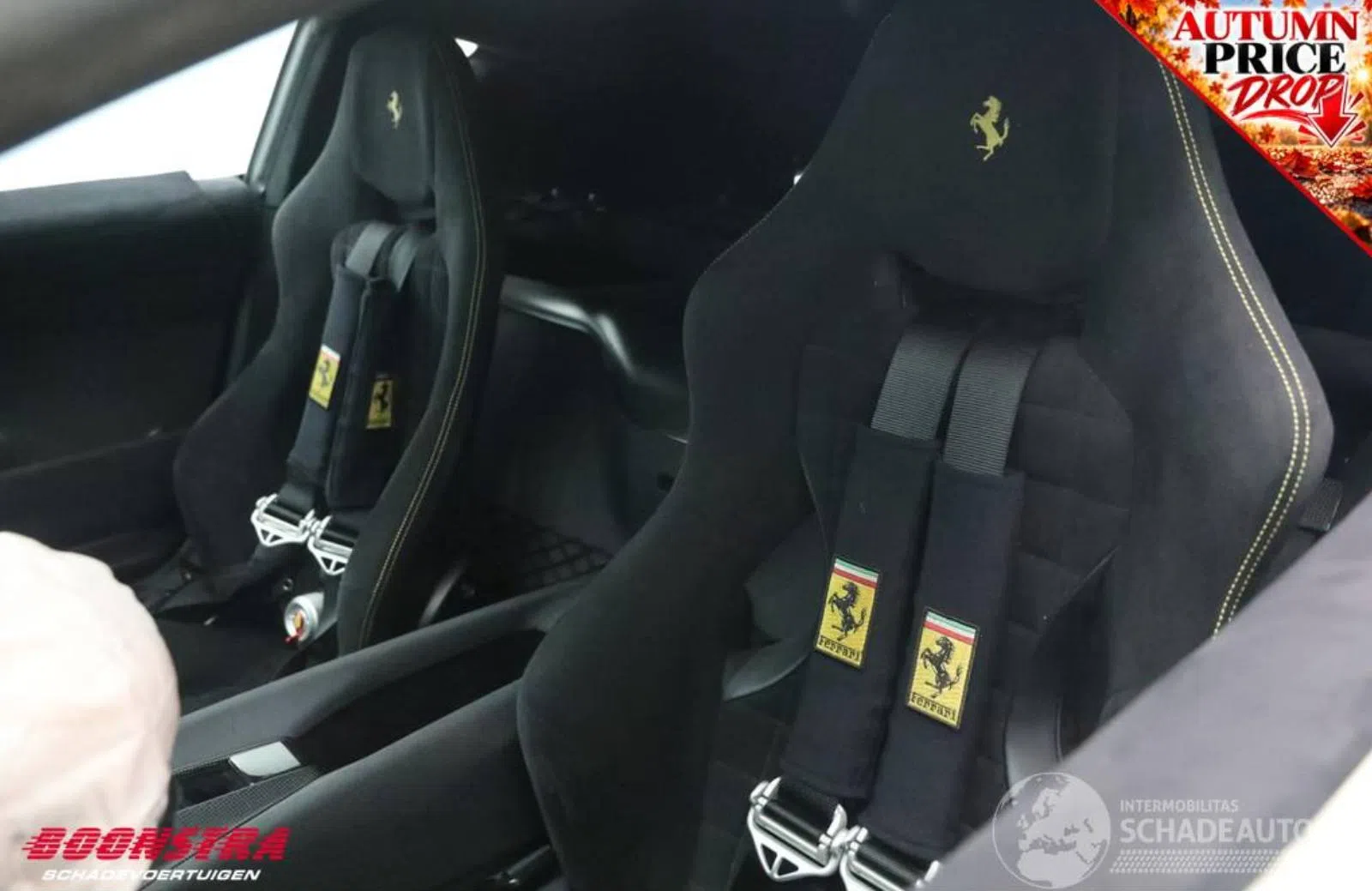 Bekende gecrashte Ferrari 812 Competizione staat nu te koop!
