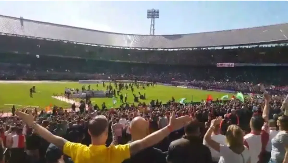Feyenoord-spelers bespelen fans: "Helemaal niets in Amsterdam"