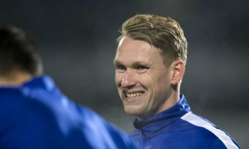 De Jong kondigt eerste De Graafschap-versterking al aan: "Hij wil graag komen"