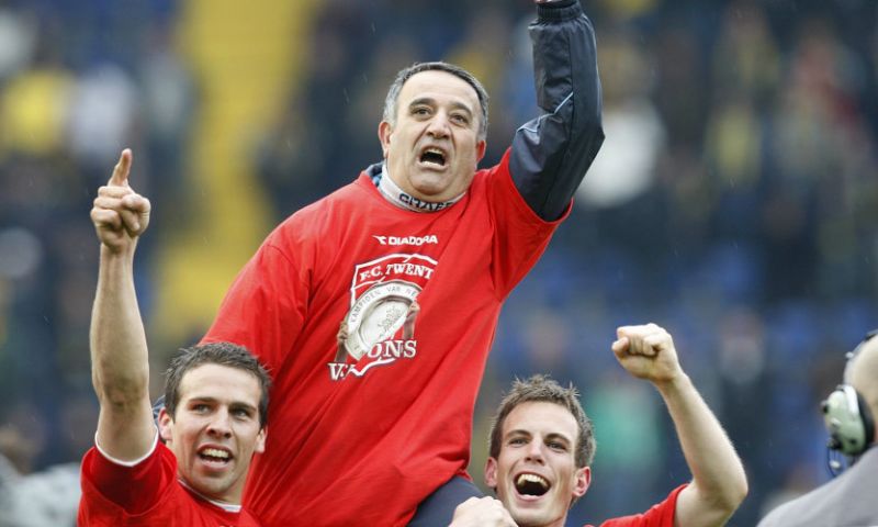 Malki tijdens de landstitel van 2010 met Peter Wisgerhof en Wout Brama