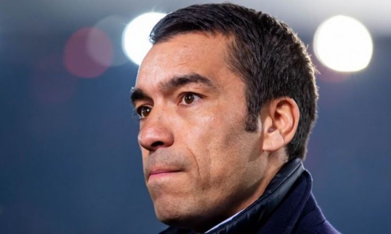 Babel over transfer Van Bronckhorst naar Besiktas