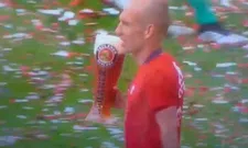 Thumbnail for article: Robben geeft Kovac ijskoude bierdouche na kampioenswedstrijd Bayern München