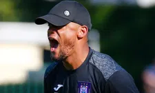 Thumbnail for article: Kompany krijgt er hard van langs na twee tegengoals: 'Ik zou mezelf eruit halen'