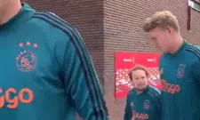 Thumbnail for article: De Ligt nog altijd Ajacied: verdediger betreedt veld voor eerste Ajax-training