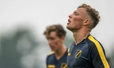 Thumbnail for article: Van Hooijdonk past voor 17: 'Dan zoek ik het op, laat ik het een beetje wegnemen'