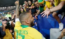 Thumbnail for article: Dani Alves (36) laat Europa achter zich en tekent tot 2022 in Brazilië