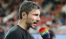 Thumbnail for article: Van Bommel meldt zich in skybox Sneijder: "Even weg van alle drukte"